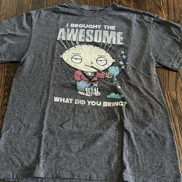 Graphic tees selling single or mix and match - Picture 4 of 14